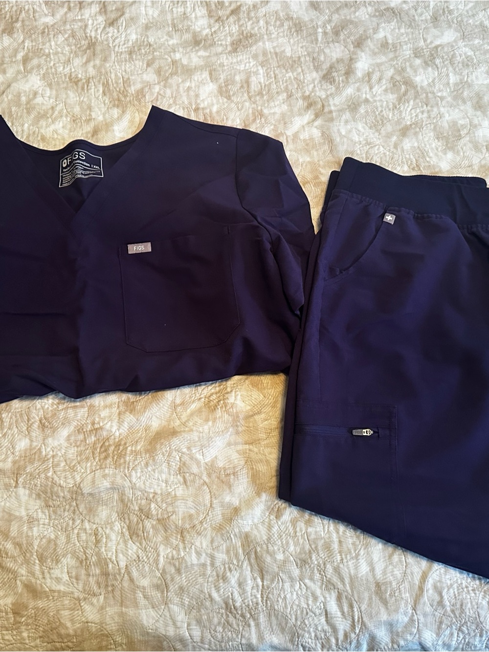 FIGS Purple Jam Scrub Set XXL